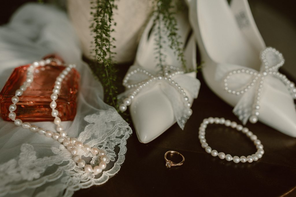 Bridal shoes and pearl details, Mexican-Dutch wedding in the Netherlands